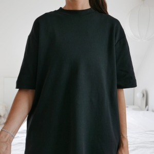  t-shirt • ZARA • M