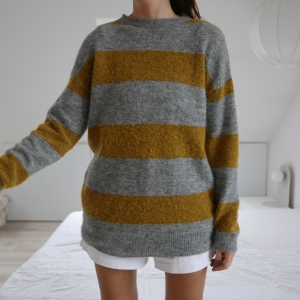 sweter • KAREN BY SIMONSEN • XS/S • z alpaką