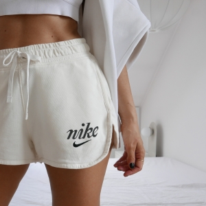  spodenki • NIKE • S 