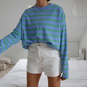 bluzka • ARKET • S/M
