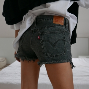  spodenki • LEVI'S PREMIUM 501 • S/M