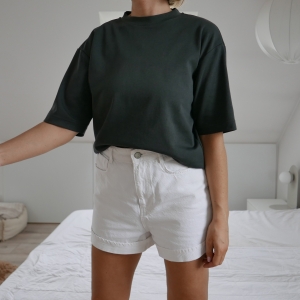 t-shirt • UNIQLO • S/M