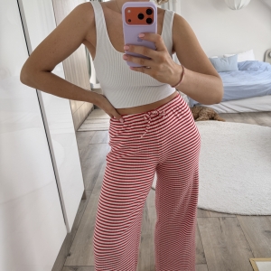 spodnie • GINA TRICOT • XS/S