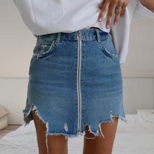  spódnica • GINA TRICOT • S/M