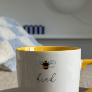 kubek • BEE • 1szt.