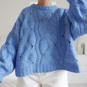 sweter • MONKI • M/L